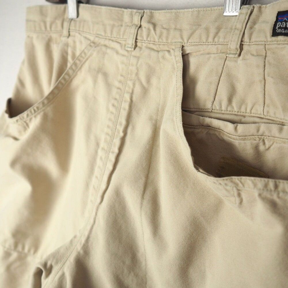 Vintage Patagonia Long Stand Up Shorts Men 34 Beige 8" Inseam Double-Fabric Seat - Picture 3 of 13